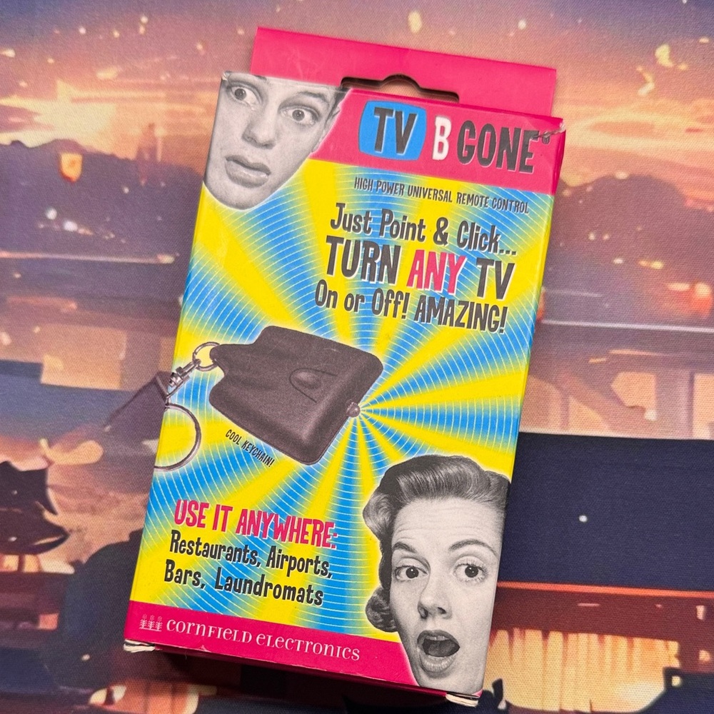 Holiday gift 🎁 TV B Gone Universal Remote Control - prank